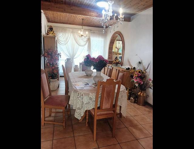 3 BEDROOM HOUSE FOR SALE IN FREEWAY PARK